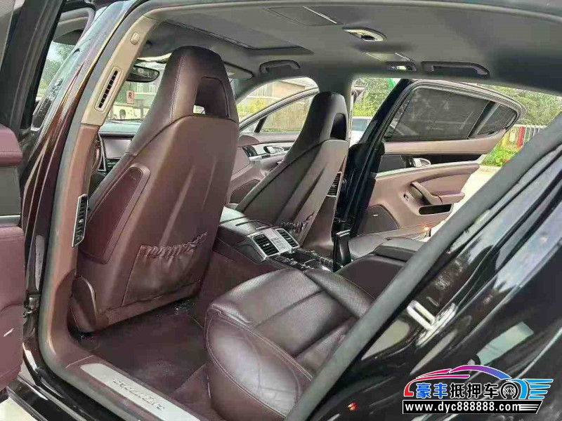 15年保时捷帕纳梅拉轿车抵押车出售