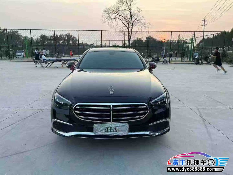21年奔驰E轿车抵押车出售