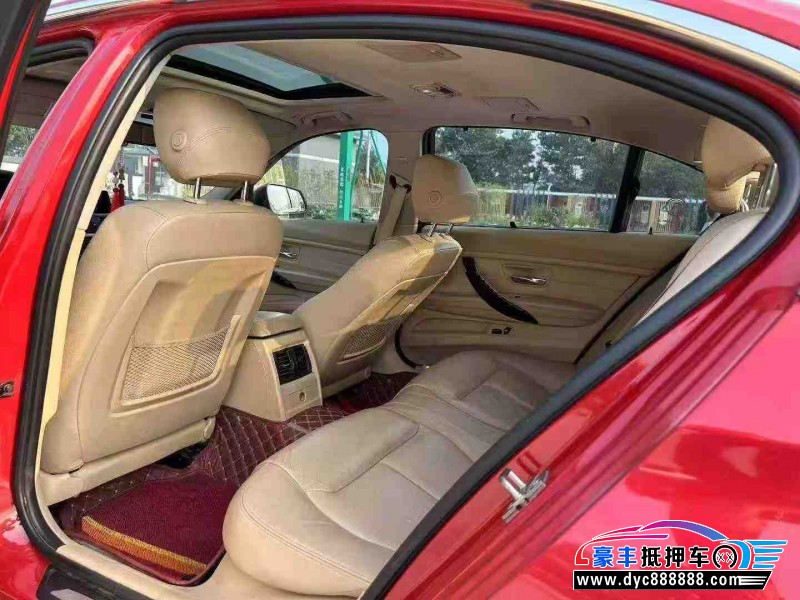 12年宝马3系轿车抵押车出售