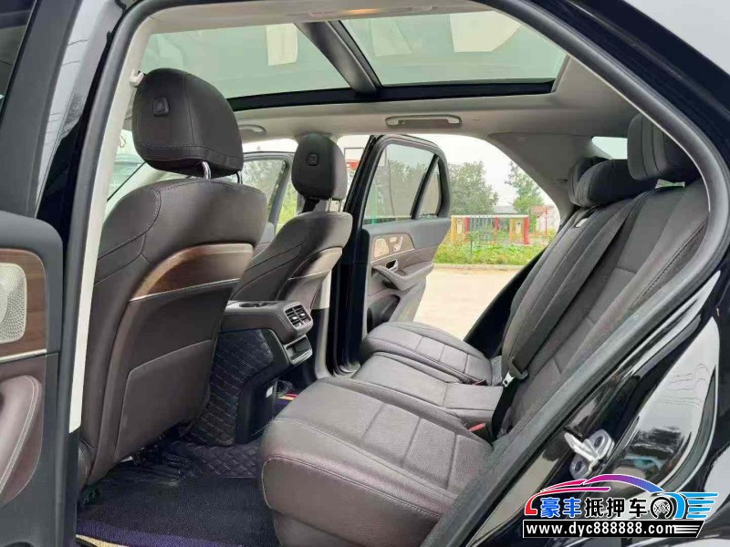 22年奔驰GLE轿车抵押车出售