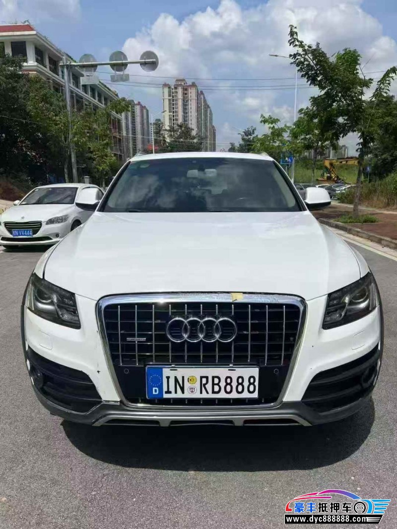 13年奥迪Q5轿车抵押车出售