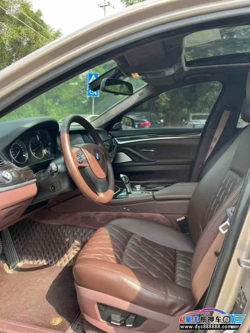 12年宝马5系轿车抵押车出售