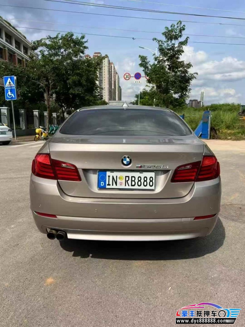 12年宝马5系轿车抵押车出售