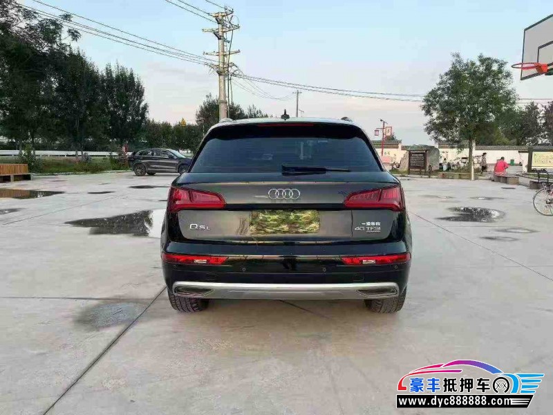 20年奥迪Q5轿车抵押车出售