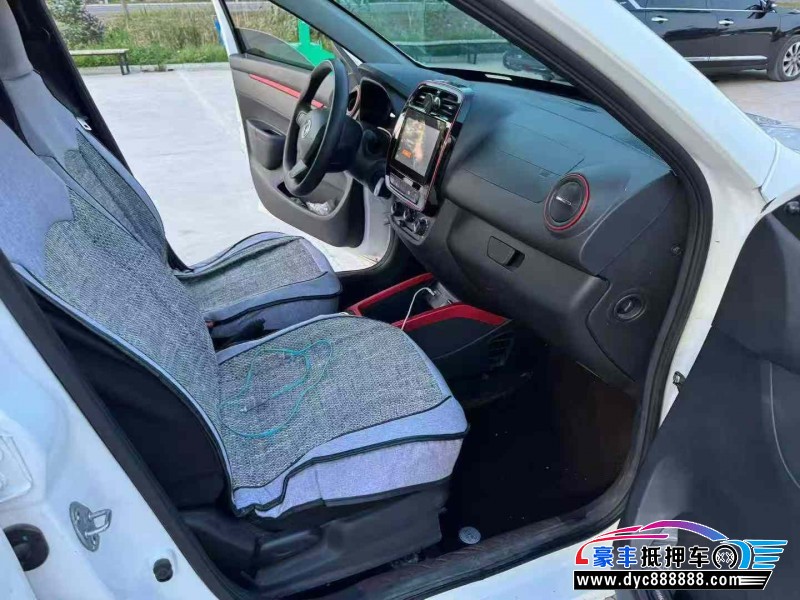 23年东风纳米BOX轿车抵押车出售