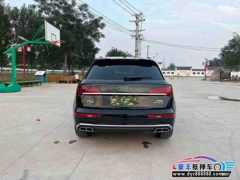 23年奥迪Q5轿车抵押车出售