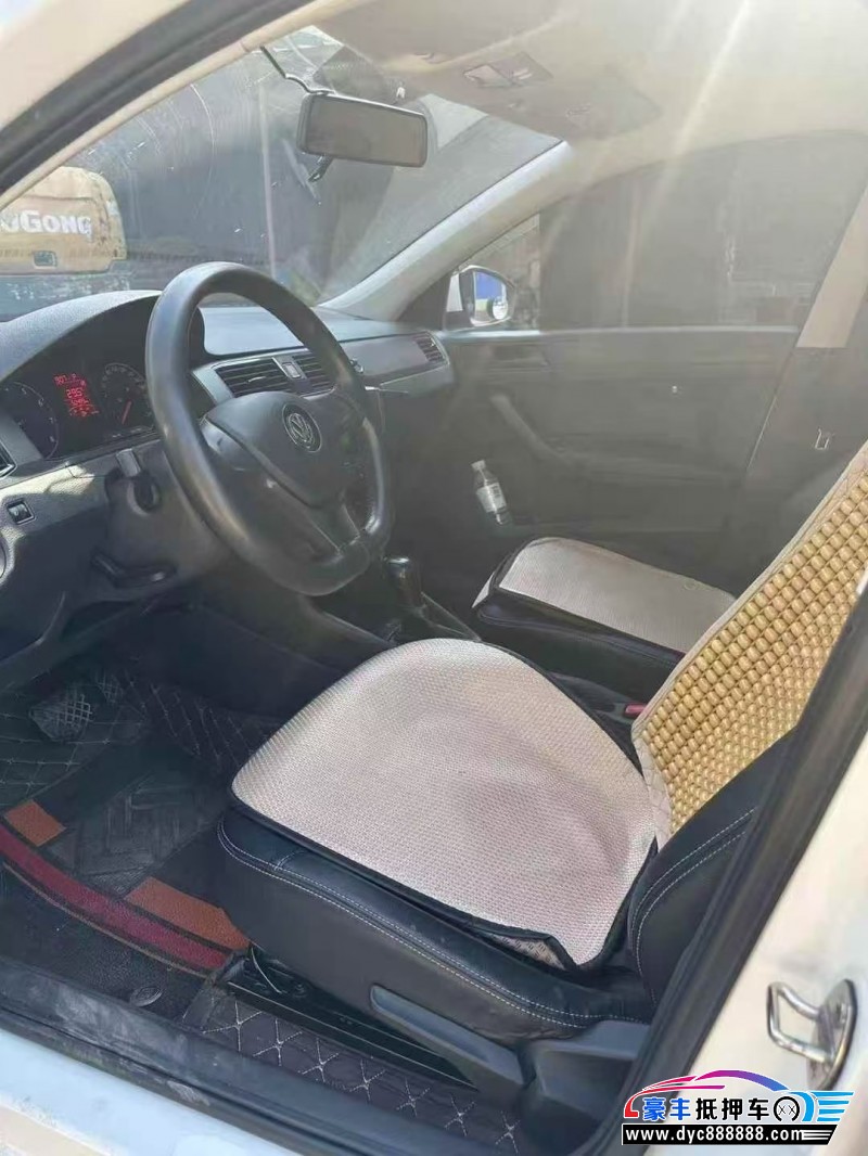 21年大众桑塔纳轿车抵押车出售