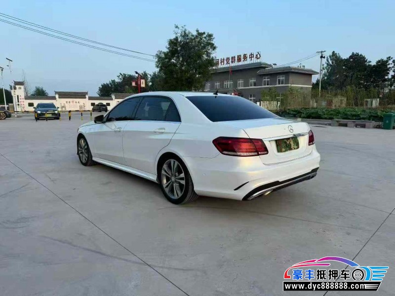 14年奔驰E轿车抵押车出售