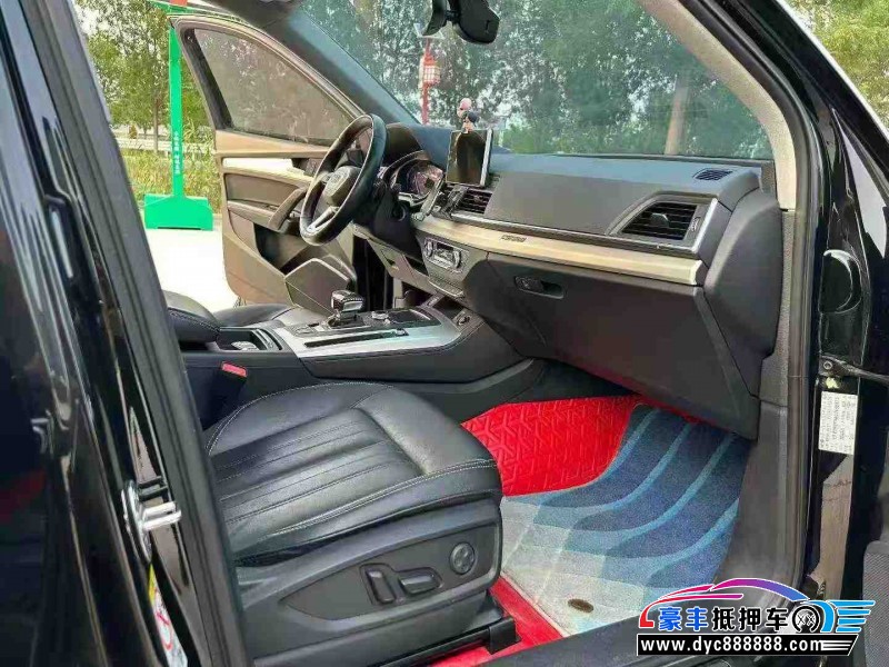 20年奥迪Q5轿车抵押车出售