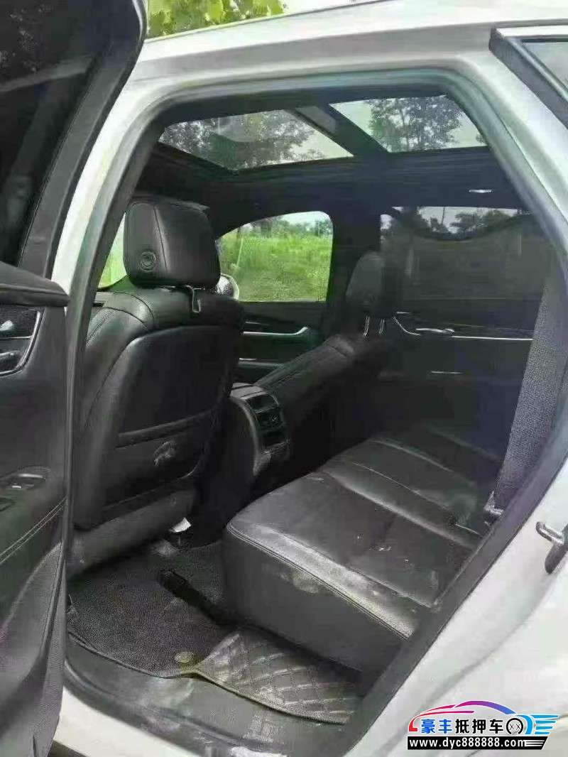 21年凯迪拉克XT5轿车抵押车出售