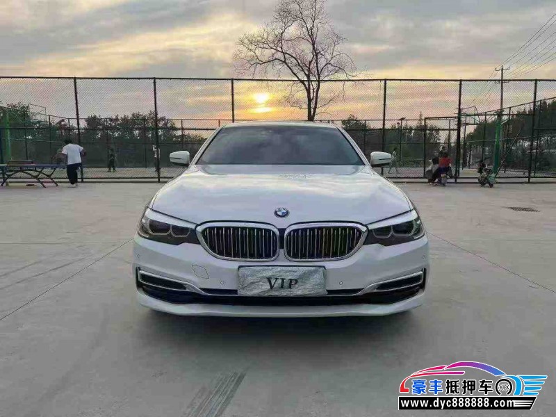 20年宝马5系轿车抵押车出售