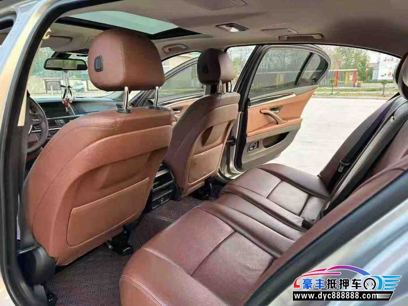 15年宝马5系轿车抵押车出售