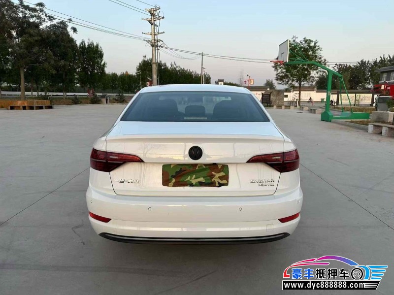 20年大众速腾轿车抵押车出售