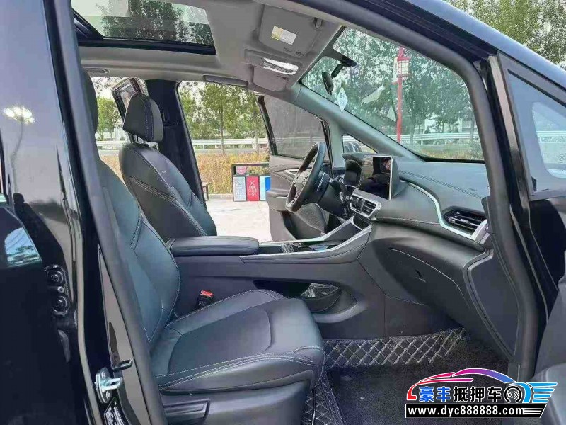 24年上汽大通G50轿车抵押车出售