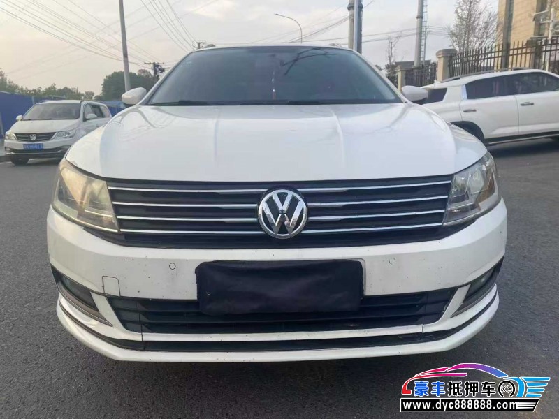 18年大众朗行轿车抵押车出售