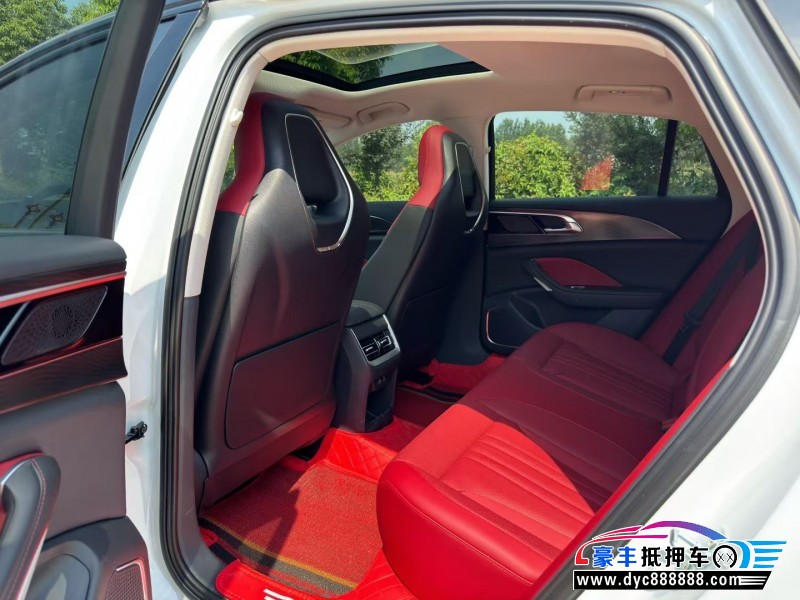 25年红旗H6轿车抵押车出售