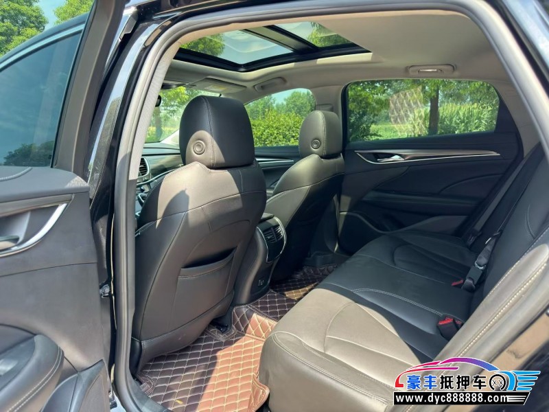 22年别克君越轿车抵押车出售