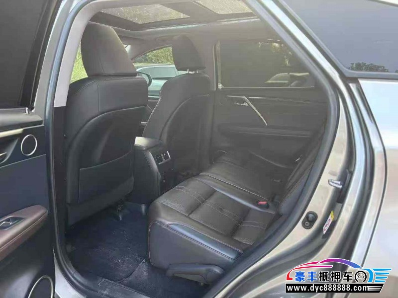 18年雷克萨斯RX轿车抵押车出售