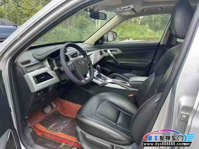 17年吉利博越轿车抵押车出售