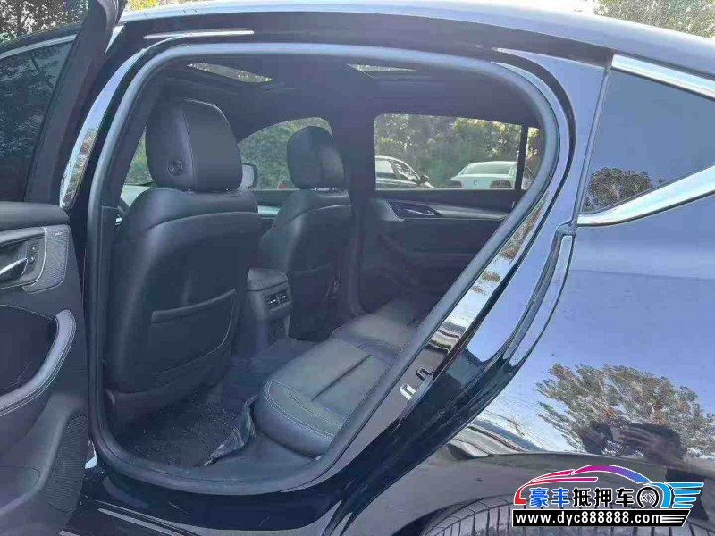 24年凯迪拉克CT5轿车抵押车出售