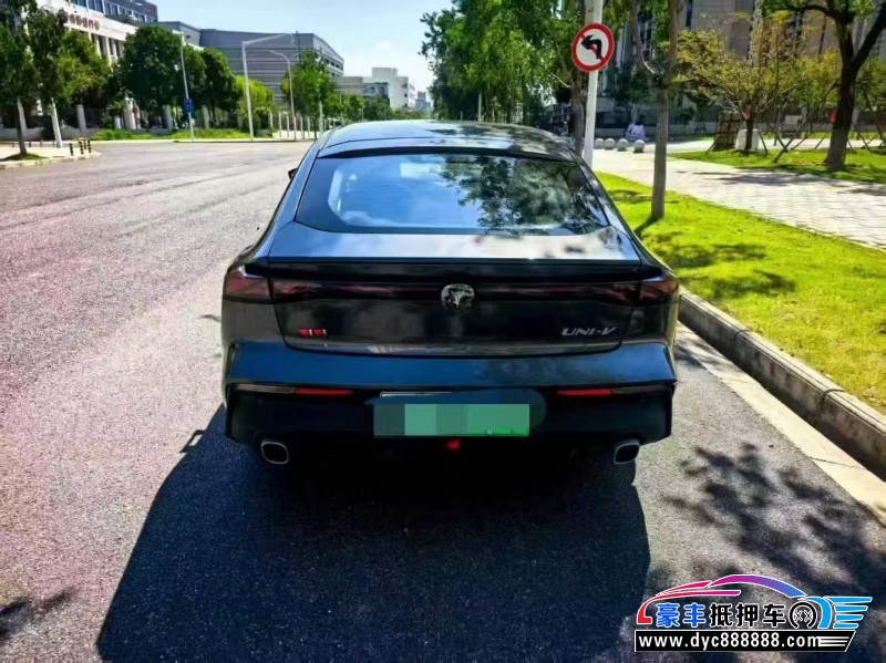 23年长安长安UNI轿车抵押车出售