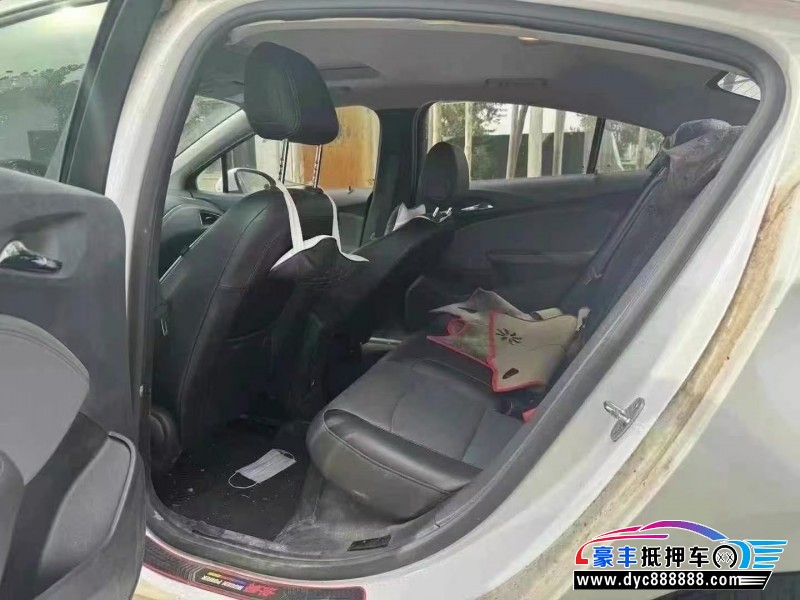 17年雪佛兰科鲁兹轿车抵押车出售