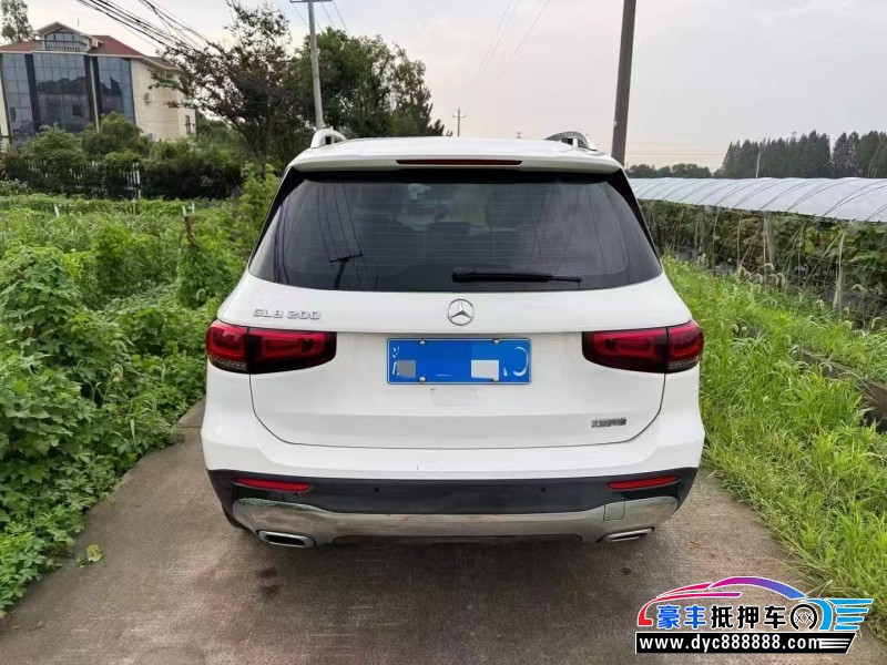 22年奔驰GLB轿车抵押车出售
