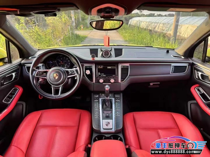 16年保时捷Macan迈凯轿车抵押车出售