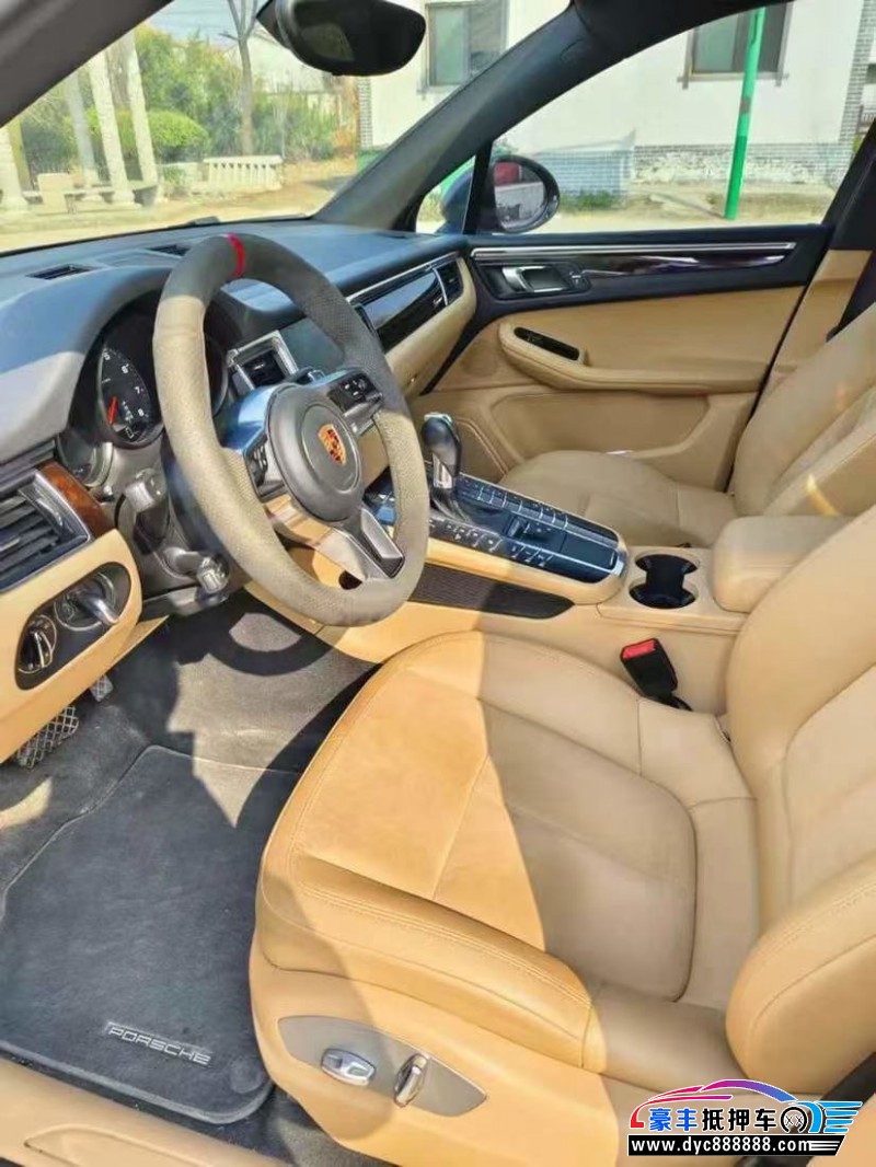 17年保时捷Macan迈凯轿车抵押车出售