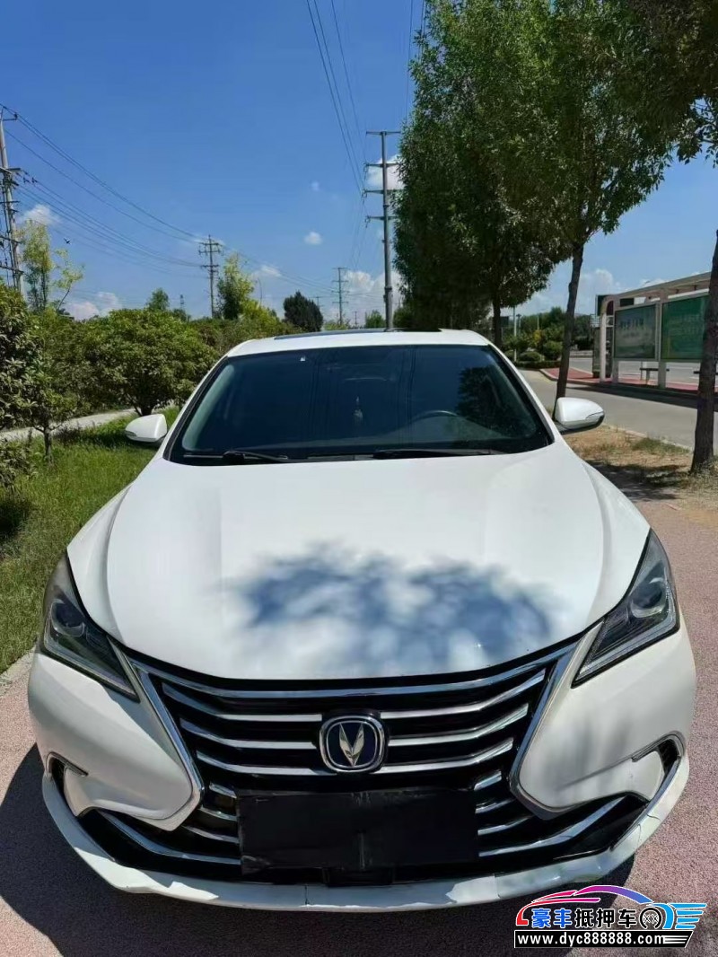 18年长安逸动轿车抵押车出售