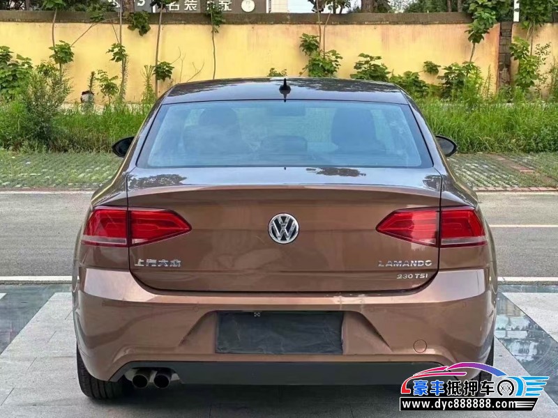 17年大众凌渡轿车抵押车出售