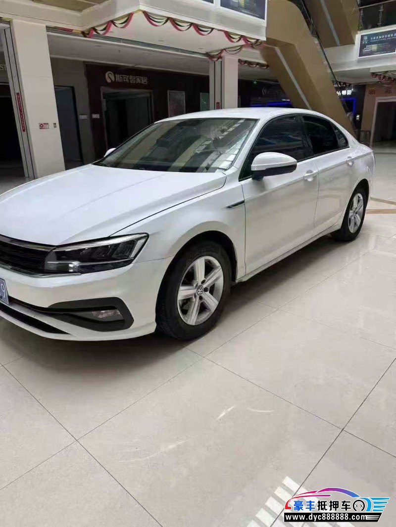 19年大众凌渡轿车抵押车出售