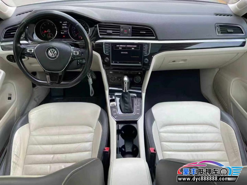 18年大众凌渡轿车抵押车出售