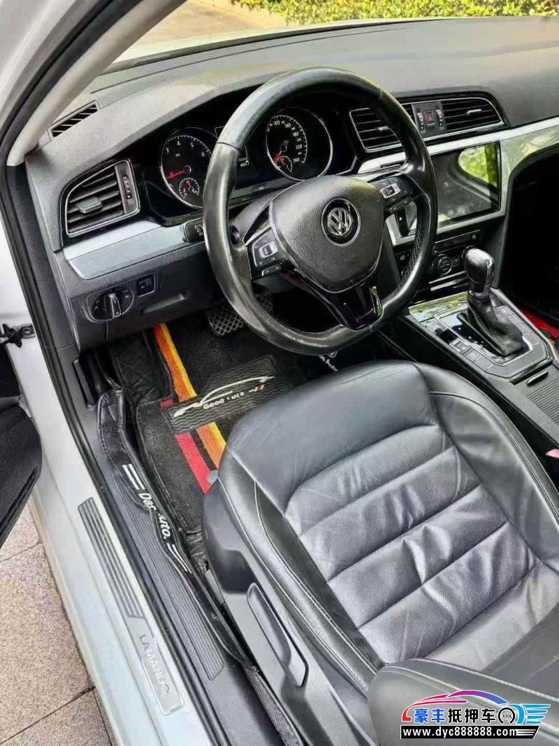 25年大众凌渡轿车抵押车出售