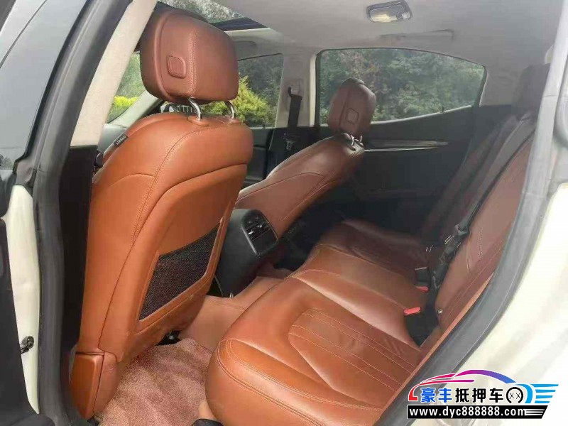 17年玛莎拉蒂Ghibli轿车抵押车出售