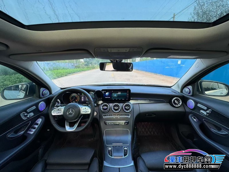 21年奔驰C轿车抵押车出售