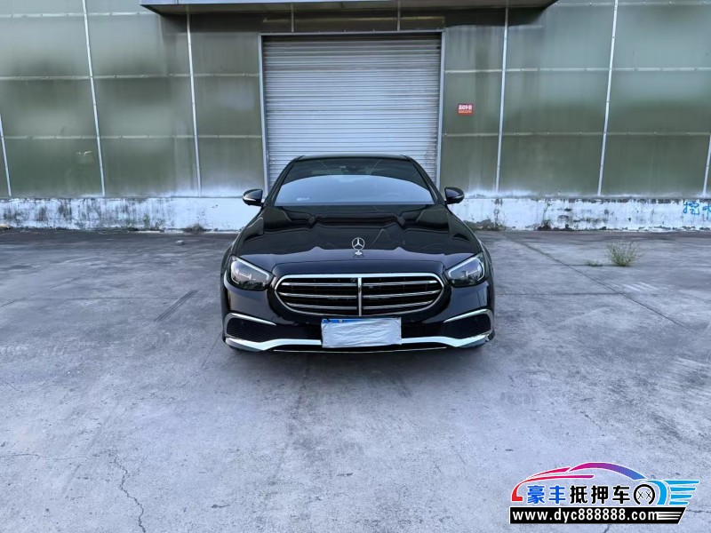 22年奔驰E轿车抵押车出售