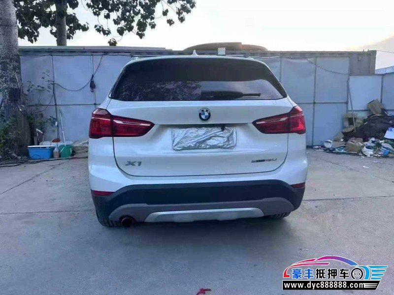 18年宝马X1SUV抵押车出售