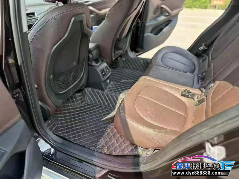 18年宝马X1SUV抵押车出售