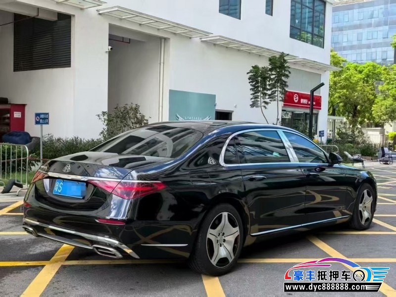 22年奔驰迈巴赫S级轿车抵押车出售