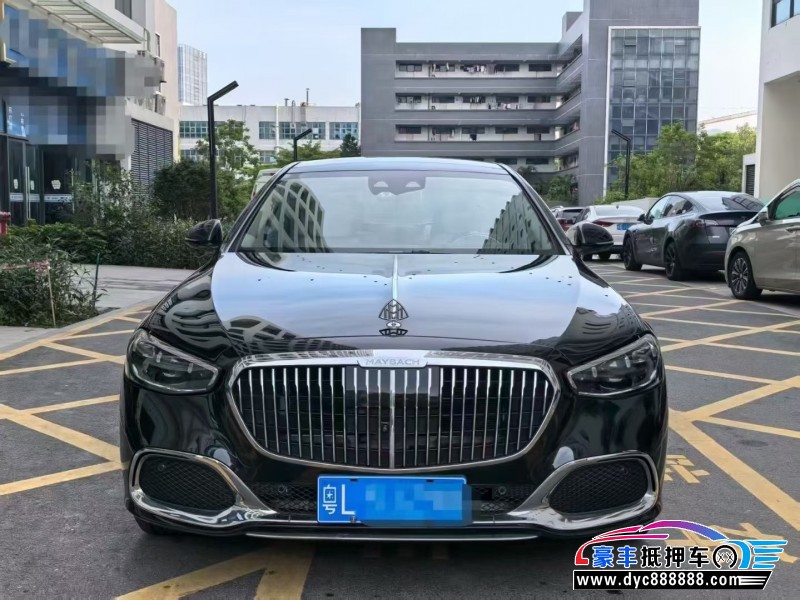 22年奔驰迈巴赫S级轿车抵押车出售