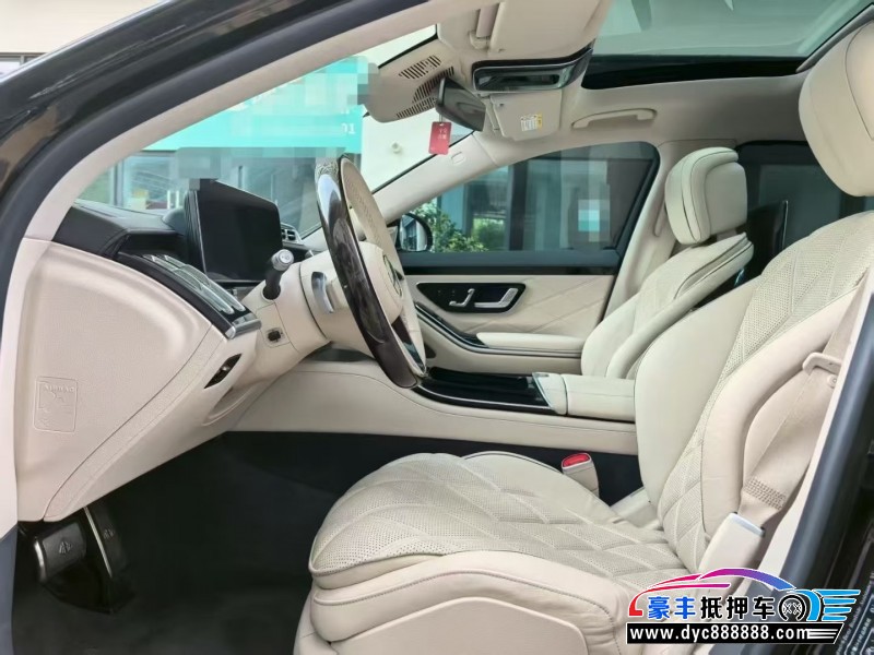 22年奔驰迈巴赫S级轿车抵押车出售