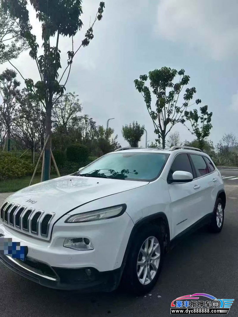 17年Jeep自由光SUV抵押车出售