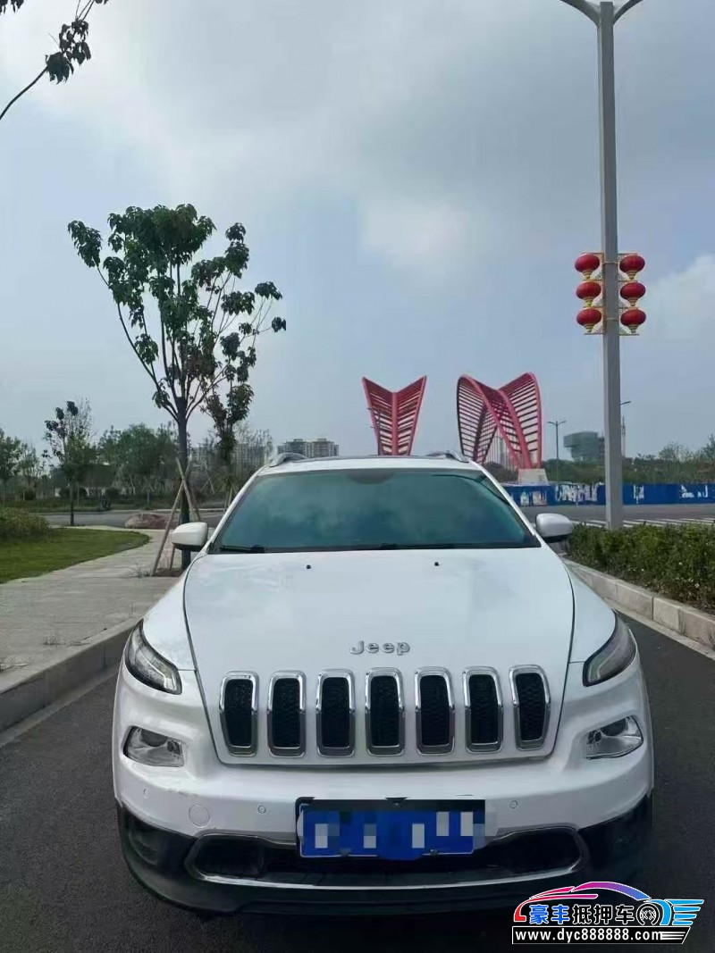 17年Jeep自由光SUV抵押车出售