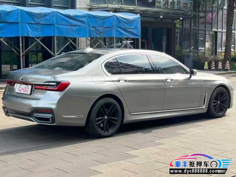 21年宝马7系轿车抵押车出售