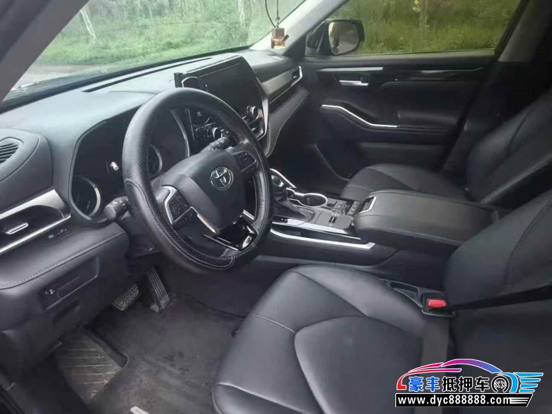 23年丰田汉兰达轿车抵押车出售