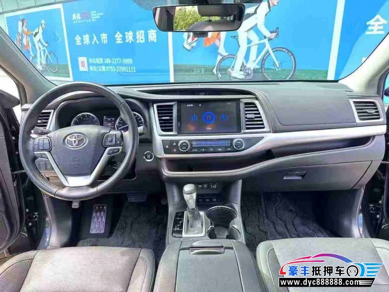 21年丰田汉兰达轿车抵押车出售