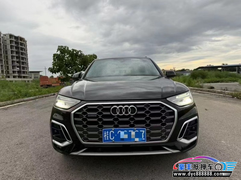 23年奥迪Q5轿车抵押车出售