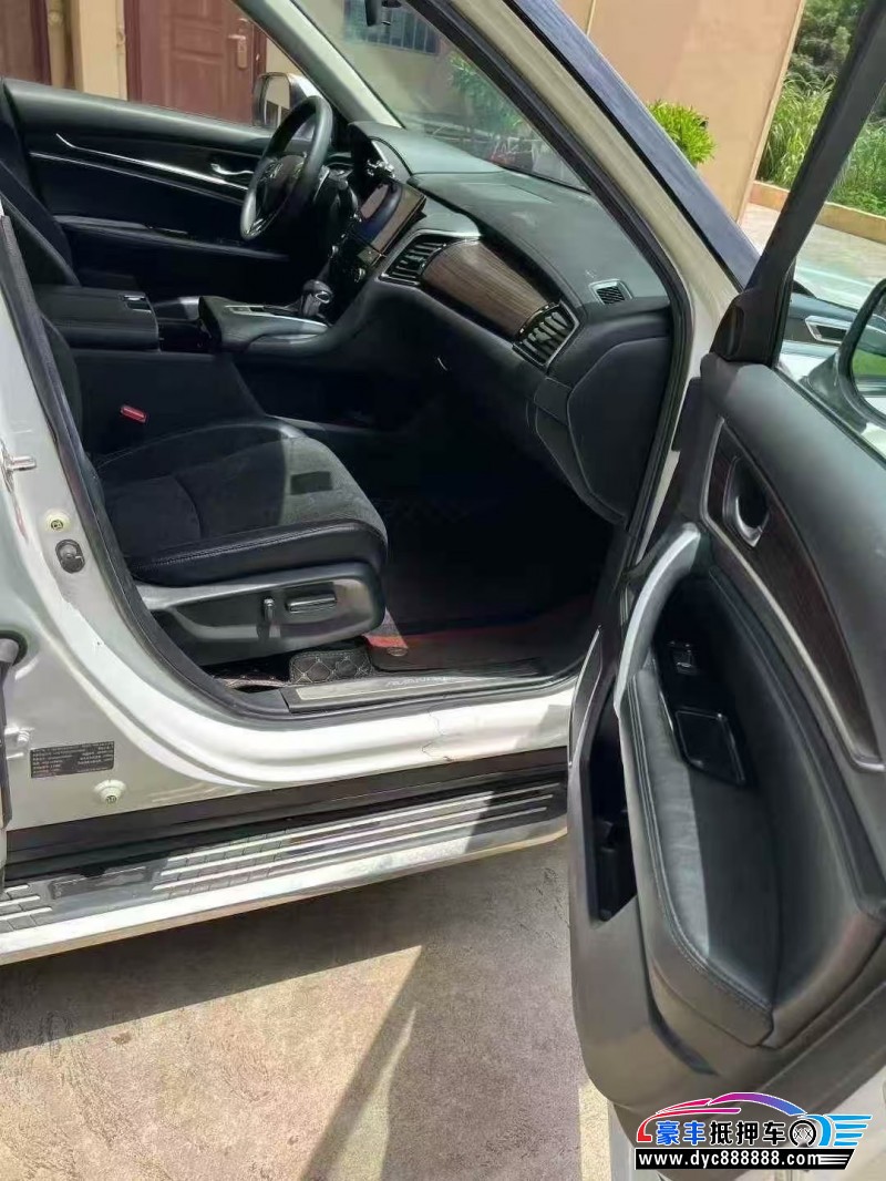 19年本田冠道轿车抵押车出售