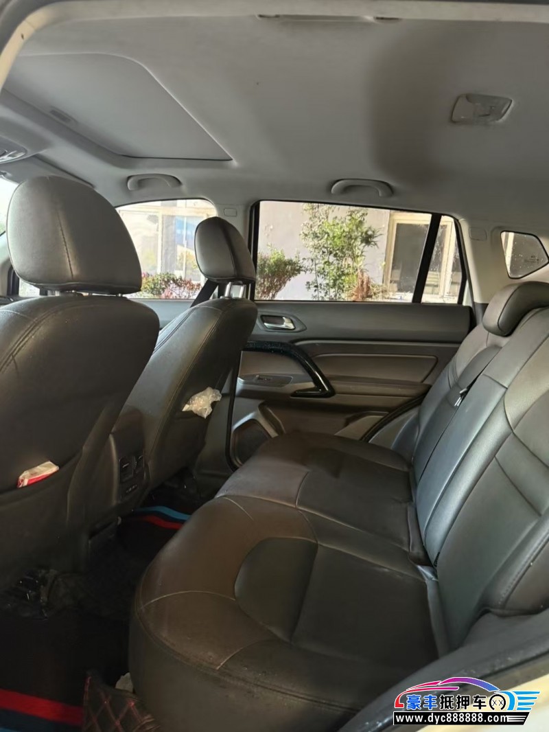 18年传祺GS4轿车抵押车出售